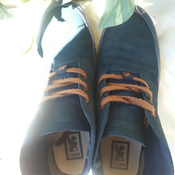 *SOLD!!!* Chrome Industries Forged Rubber Chukka - Picture 2 of 5